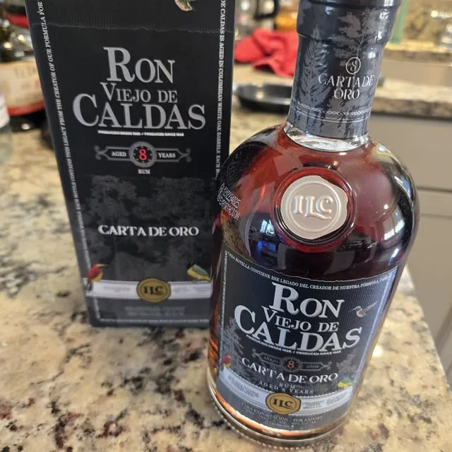 Viejo de Caldas 8 Años